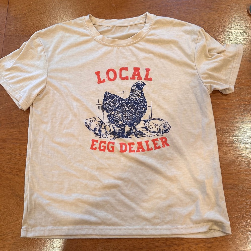 Unbranded‎ Local Egg Dealer Graphic Tee Womens Medium Beige Chicken Farm Shirt